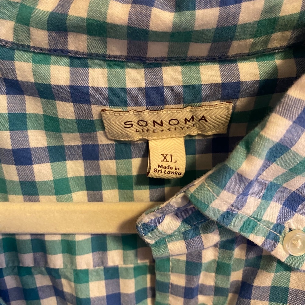 Men’s button down casual